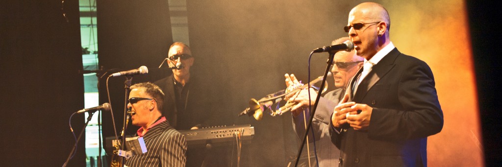 Madness Tribute Band - Los Palmas 6 - The Group